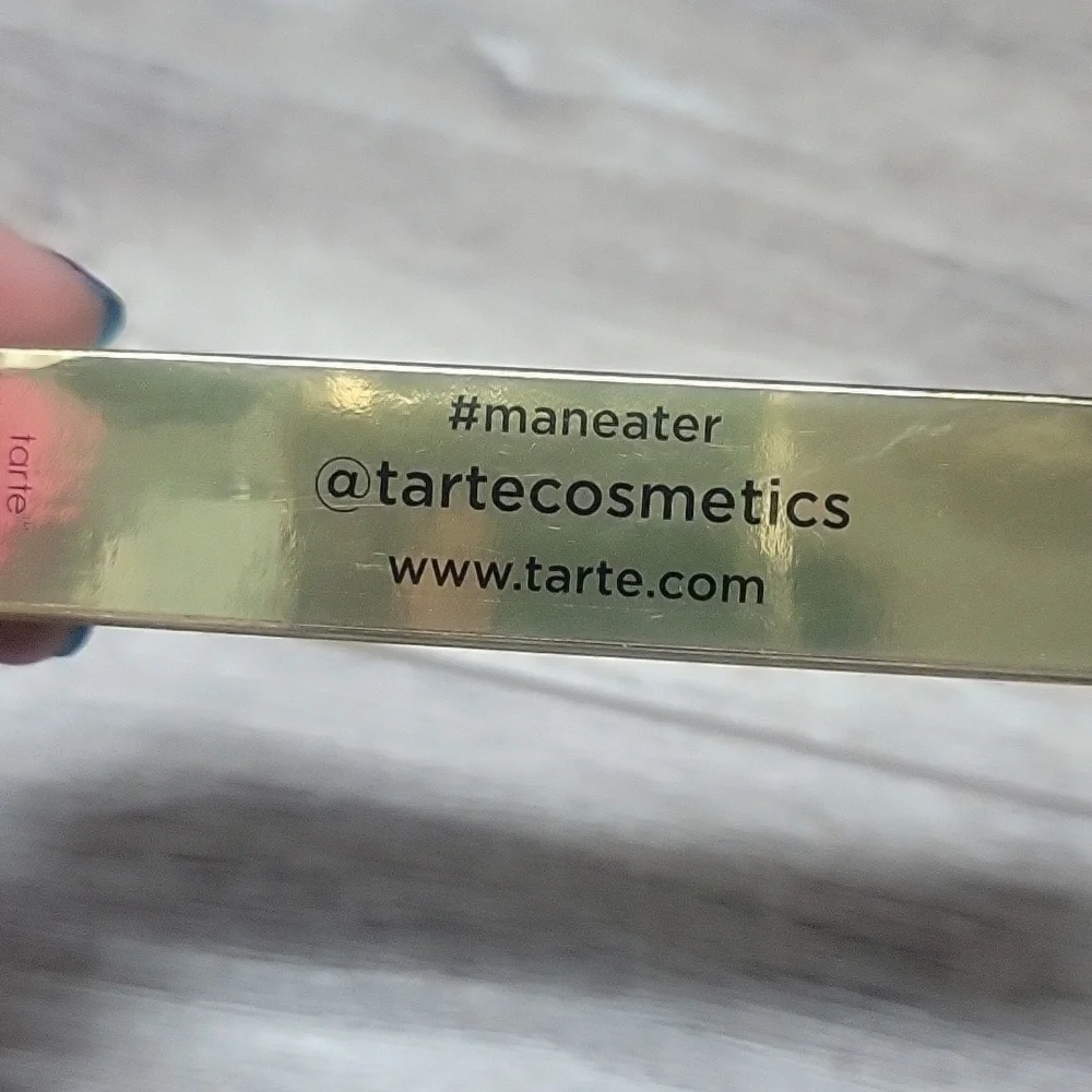 NIB Tarte Maneater Mascera in Black